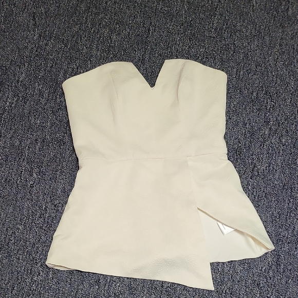 Finders Keepers Dresses & Skirts - Finders Keepers  White Strapless Dress